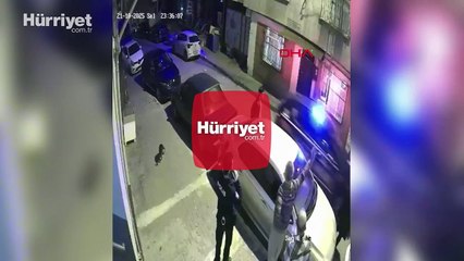 Kağıthane’de annesini darbedip kendisini odaya kilitledi; itfaiye kapıyı kırdı; polis yakaladı