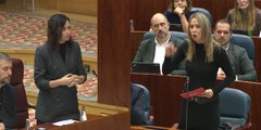 Ayuso somete a un descomunal placaje a la recadera de Sánchez en la Asamblea de Madrid