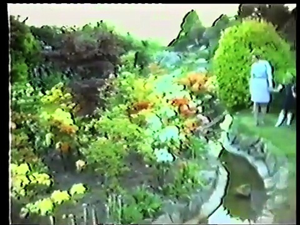KBV-107 Butlins Pwllheli Flower Gardens 1985