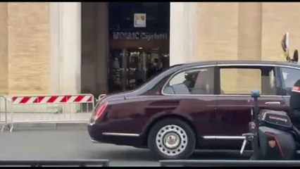 L'arrivo di Carlo e Camilla in Vaticano, ingenti misure di sicurezza