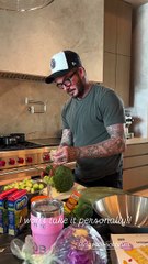 David Beckham: «Μείνε μακριά!» – Το επικό τρολάρισμα στη Victoria μέσα στην κουζίνα