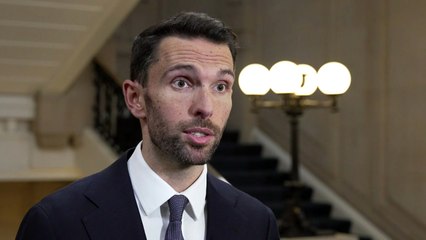 Minister defends Jess Phillips amid grooming gangs row