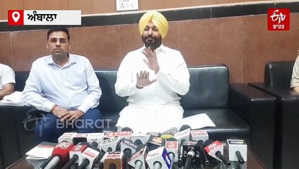 "ਕਿਰਪਾ ਕਰਕੇ ਟਾਇਲਟ ਵਿੱਚ ਬੈਠ ਕੇ ਨਾ ਕਰੋ ਯਾਤਰਾ", ਛੱਠ ਪੂਜਾ ਲਈ ਭੀੜ ਨੂੰ ਦੇਖ ਰੇਲ ਰਾਜ ਮੰਤਰੀ ਨੇ ਜੋੜੇ ਹੱਥ