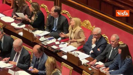 Il gesto di Meloni durante l'intervento di Maiorino (M5s) al Senato