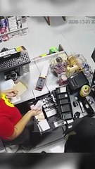 ¡Se llevó hasta los cigarros! Así fue el robo a un minimarket de Santa Cruz