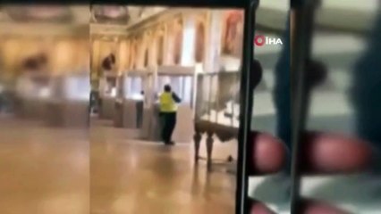 Louvre Müzesi'nde 88 Milyon Euroluk Büyük Soygun!