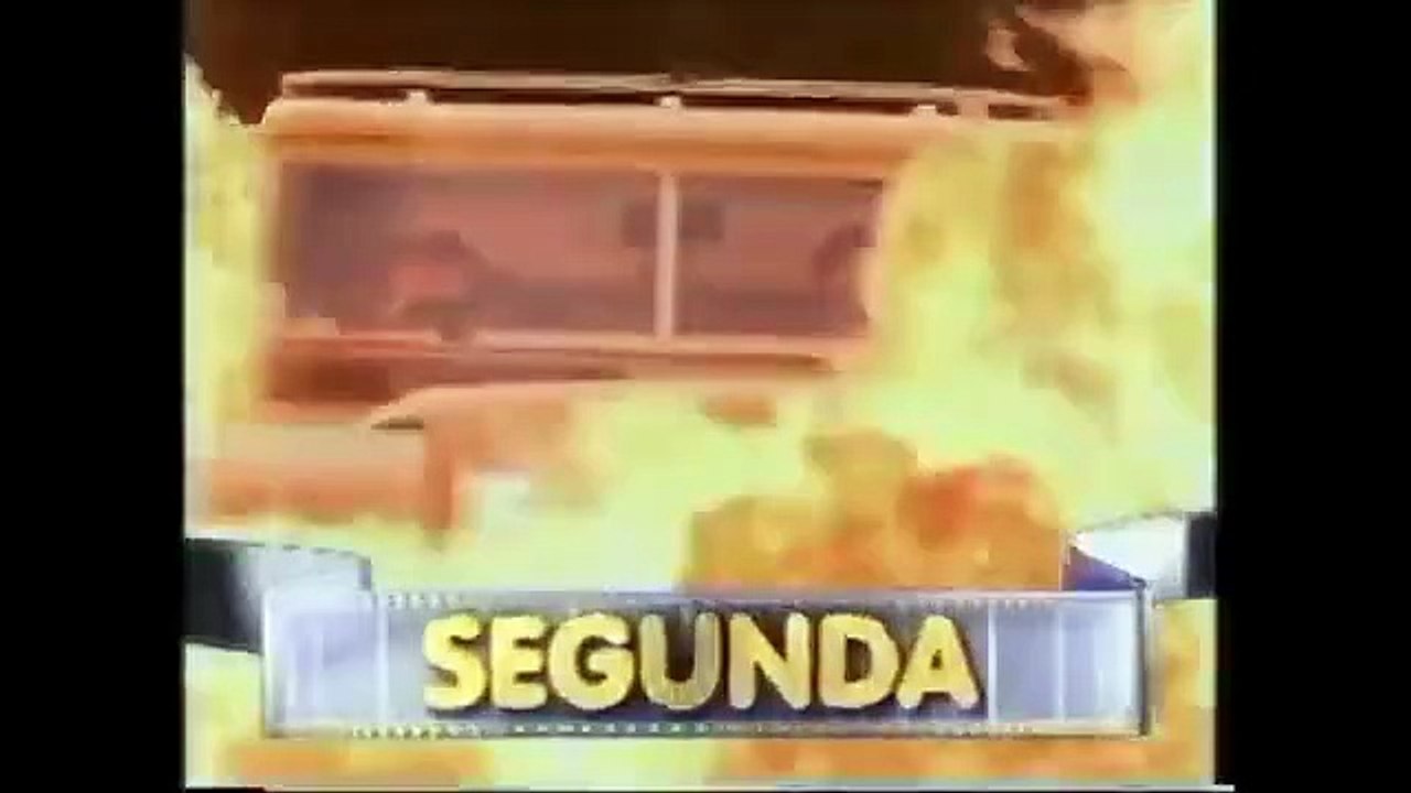 Chamada do Intercine com o filme O especialista (24-06-2002)