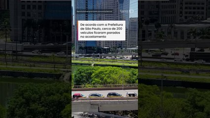 Protesto de donos de autoescola bloqueia ponte Estaiada em SP contra mudanças na CNH #shorts