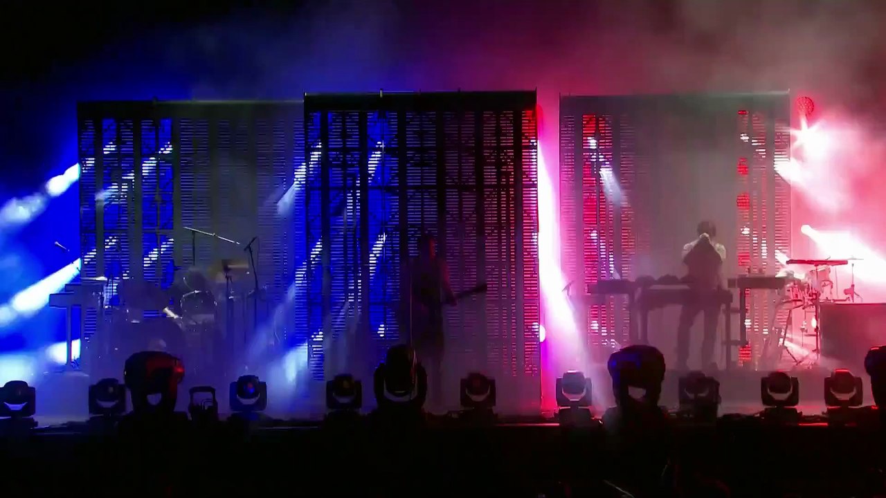 Gave Up - Nine Inch Nails (live)