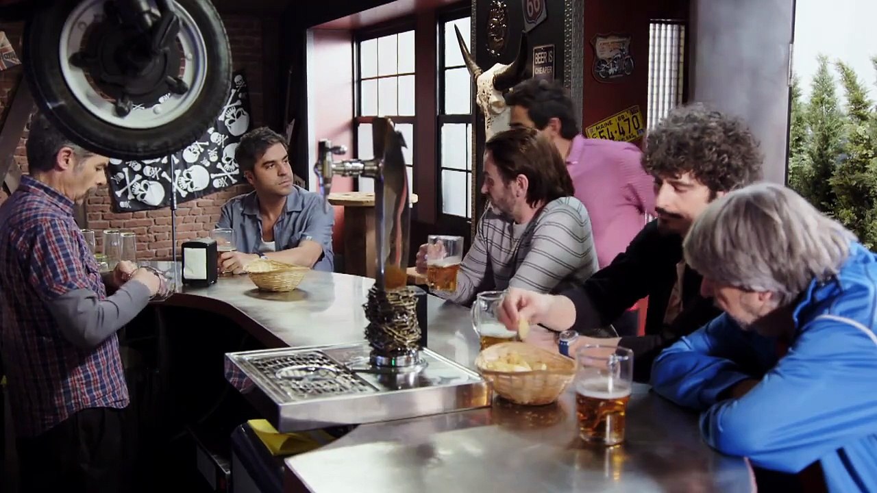 La que se avecina 11x8 Una patata en el aire, una batalla de evangélicas y un templo zurrasardinas