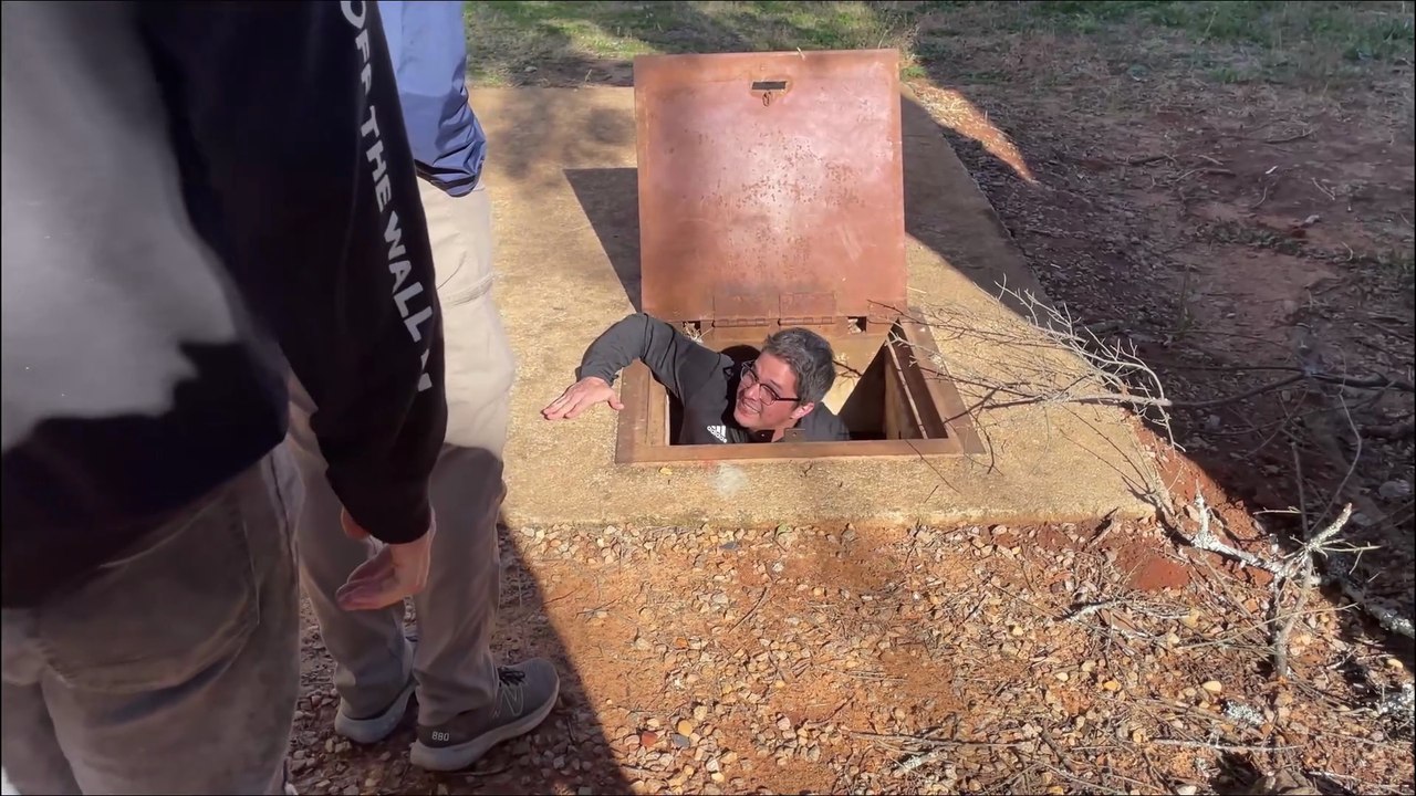 Searching For The Catacombs Under USC - Exploring Abandoned Tunnels Under City and University