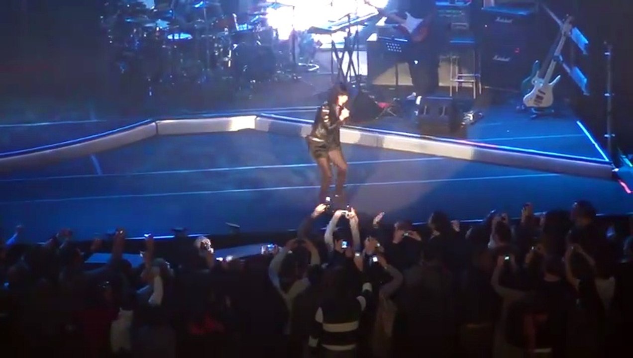 Giorgia - Tu mi porti su (live)