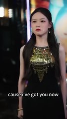 When being bullied and ridiculed, the usually cold and restrained CEO suddenly took action and held her in his arms. She thought that their relationship was just a deal, but she didn't expect that he had already fallen in love with her. In the dea