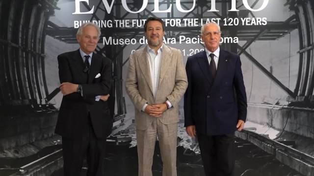 Salvini visita la mostra Evolutio di Webuild all'Ara Pacis di Roma