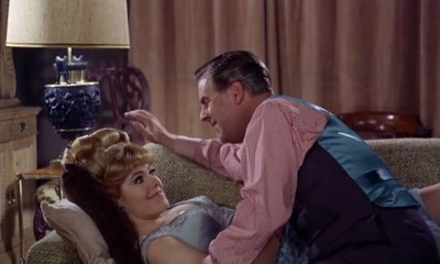 Smashing Time   1967 ‧ Comedy/Musical