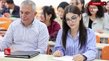 Aksaray'da 58 yaşındaki dede, 18 yaşındaki torunuyla aynı üniversitede okuyor