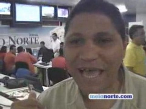 FOFOCAS DO EFREM E O PADRE NAMORADOR...21-05-08