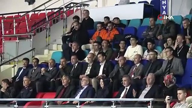 Kütahyalı lise öğrencisi, sıfırdan tasarladığı dron ile dünya şampiyonu oldu