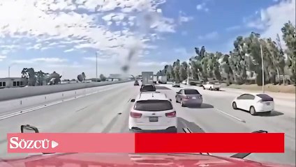 Kaliforniya'da TIR birçok araca çarptı