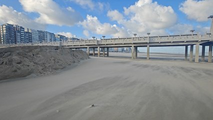 Tempête Benjamin : au littoral, le vent rend les plages complètement impraticables