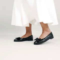 264-DESTHER-VERNIS-PLISSE-H25-NOIR_VIDEO