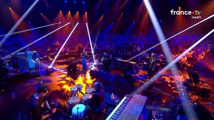 Benjamin Biolay chante "Le penseur"