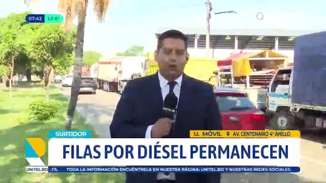 ​Se reducen las filas por gasolina, pero las hileras de vehículos en busca de diésel llevan meses sin solución