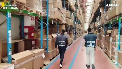 Accessori moto-auto, sequestrati falsi made in Italy per 5,5 milioni