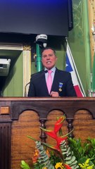 Desembargador Rotondano se emociona após homenagem na Câmara de Salvador