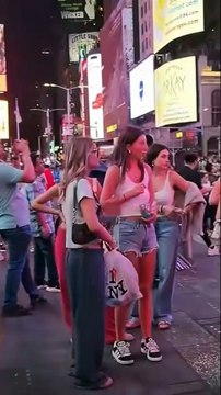 Street Vibes 💃 Girls Dancing in New York City | Epic Street Performance 2025