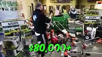 I Gave People $1,000,000 But ONLY 1 Minute To Spend It!