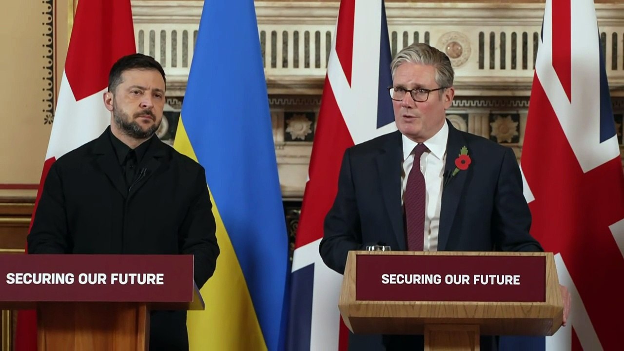 PM: Putin is not serious about peace
