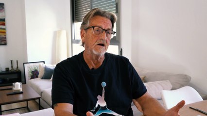 René busca a la chica que le salvó la vida