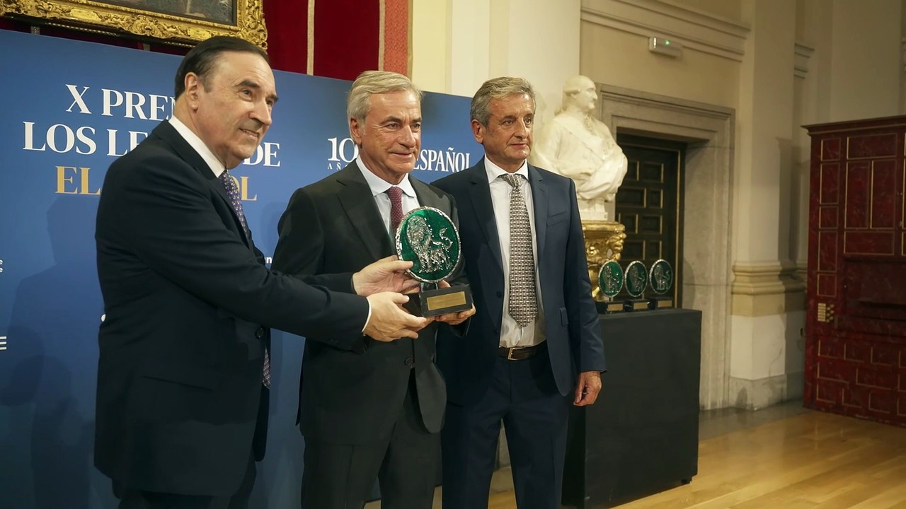 2025-10-21_Evento_Premios Leones_Especial_16