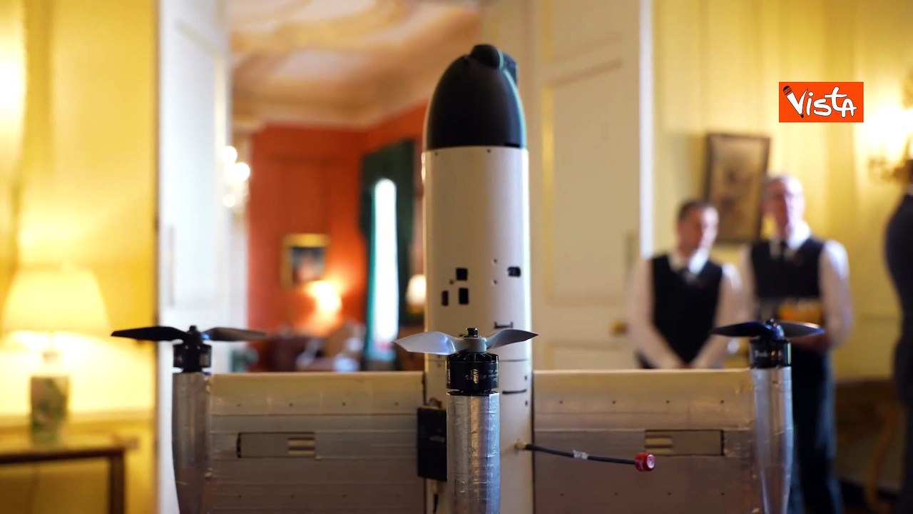 Zelensky incontra premier britannico Starmer a Downing Street, a Londra