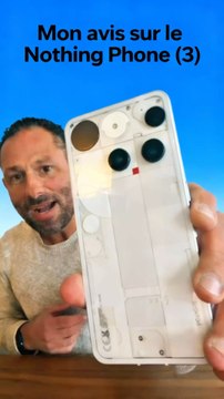 📱 J’ai testé le Nothing Phone (3) et franchement… c’est le smartphone le plus fun du moment Design transparent, écran ultra lumineux, nouveau Glyph Display interactif et performances Un vrai ovni dans un monde où tous les téléphones se ressemblent