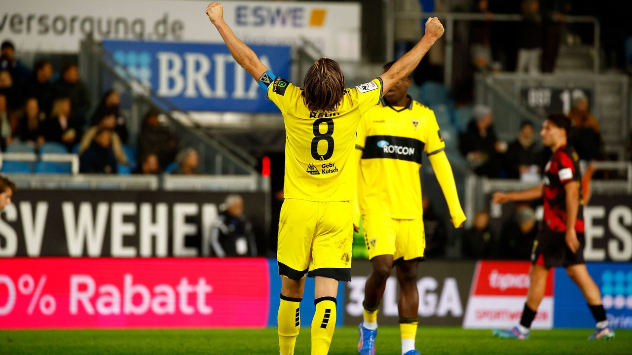 Inklusive Hackenvorlage: Aachen gewinnt in Wiesbaden