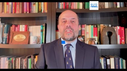 «نه به پادشاه» در آمریکا با علی افشاری؛ «سیاست‌ورزی سلطنت‌طلبان شبیه جمهوری اسلامی است»