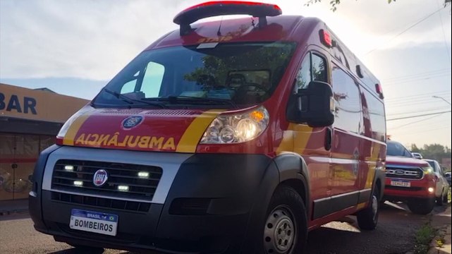 Homem tem parada cardíaca após cair da cama e é reanimado pelo Corpo de Bombeiros