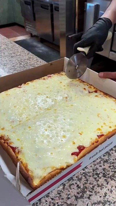 Makanan jalanan yang enak