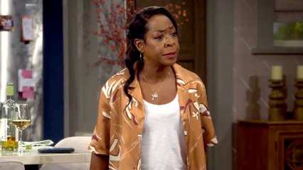 Sneak Peek at the Next Episode of The Neighborhood — CBS