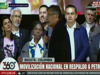 Colombianos salen masivamente a las calles en respaldo al presidente Petro