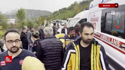 Bartı'da işcileri taşıyan servis kaza yaptı devrildi