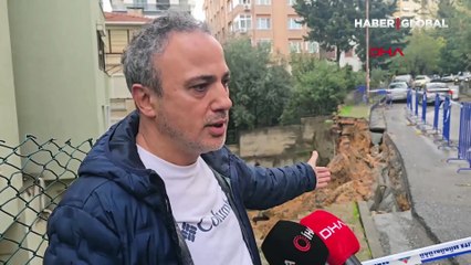 İstinat duvarı 3 aracın üzerine çöktü! O anlar kamerada