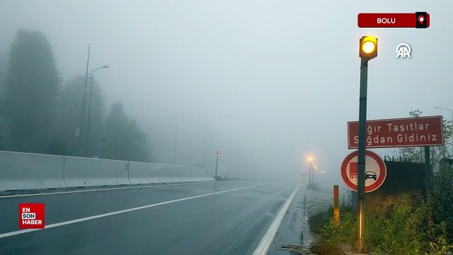 Bolu Dağı'nda sağanak ve sis görüş mesafesini düşürdü
