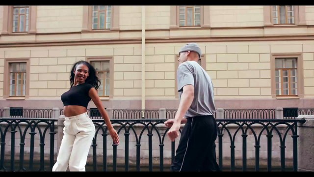 17) Musique. Dakar Flow. Hip-hop et rap. Hummeur. Dramatique. Auteur. Carmen María and Edu Espinal