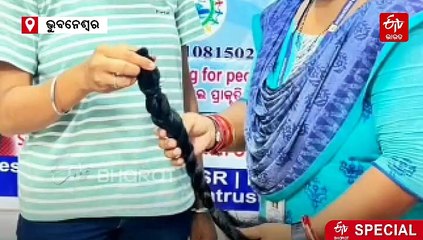 କ୍ୟାନ୍ସର ଯୋଦ୍ଧାଙ୍କ ହୃଦୟ ଜିଣୁଛନ୍ତି ହରପ୍ରିୟା, କେଶଦାନ କରି ସାଜିଛନ୍ତି ହେୟାର୍ କୁଇନ୍