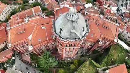 İstanbul'daki 571 yıllık Fener Rum Okulu yeni bina arıyor