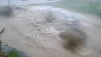 Foça'da otomobiliyle sele kapılıp hayatını kaybetmişti: O anlar kamerada!