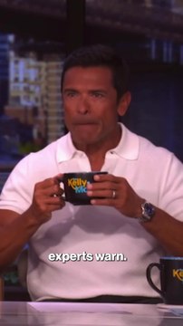 Mark Consuelos Demonstrates How He Kisses Wife Kelly Ripa When She's Wearing Lip Gloss
